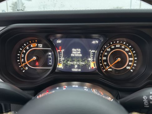 Used 2024 Jeep Wrangler Sahara w/ Technology Group image 28