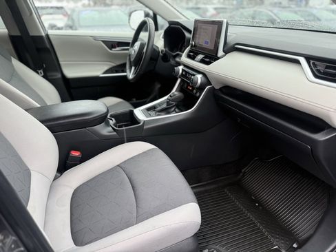Certified 2023 Toyota RAV4 XLE image 23