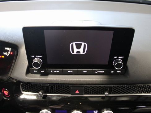 Used 2024 Honda Civic Sport image 28