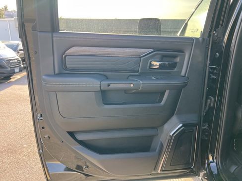 New 2026 RAM 2500 Limited image 16