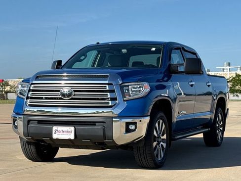 Used 2018 Toyota Tundra Limited w/ Limited Premium Package AWD/4WD image 3