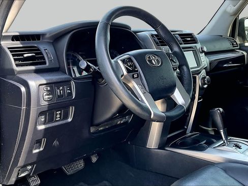 Used 2019 Toyota 4Runner Limited RWD image 16