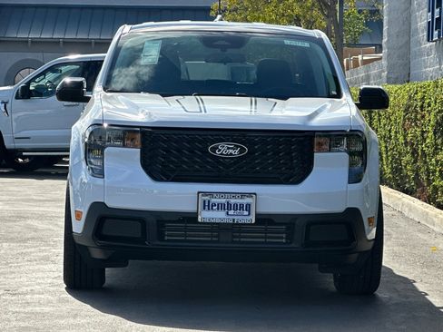 New 2025 Ford Maverick XLT w/ XLT Luxury Package image 9