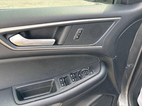 Used 2024 Ford Edge SEL image 28