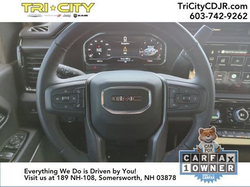 Used 2025 GMC Sierra 2500 AT4X image 17