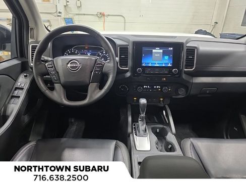 Used 2024 Nissan Frontier SL w/ Technology Package image 5