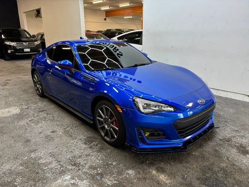 Used 2017 Subaru BRZ Limited w/ Performance Package RWD image 2