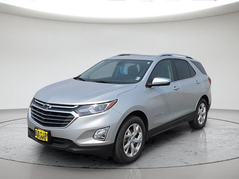 Used 2021 Chevrolet Equinox Premier AWD/4WD image 18