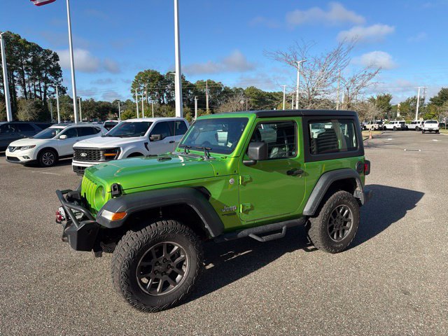Used 2018 Jeep Wrangler Sport AWD/4WD image 11
