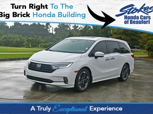 Used 2022 Honda Odyssey Elite image 1