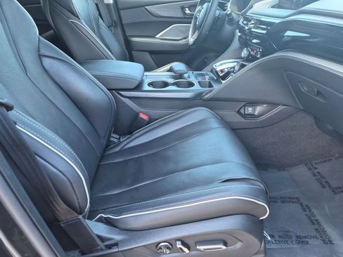 Used 2023 Acura MDX SH-AWD w/ Advance Package image 21