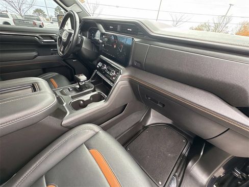 Used 2022 GMC Sierra 1500 AT4 w/ Technology Package image 14