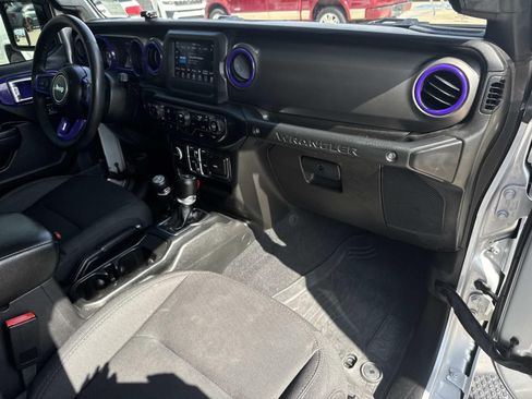 Used 2023 Jeep Wrangler Unlimited Sport AWD/4WD image 10