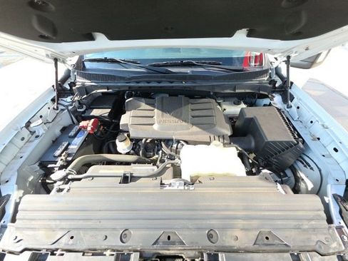 Used 2024 Nissan Titan SV w/ SV Convenience Package AWD/4WD image 31