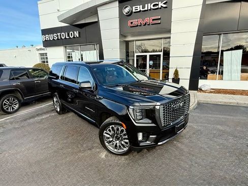 Used 2024 GMC Yukon XL Denali Ultimate image 2