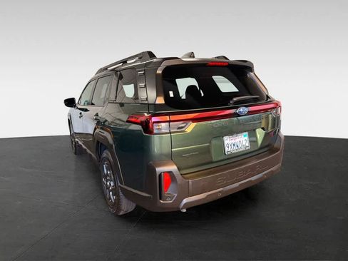 Certified 2026 Subaru Outback Premium AWD/4WD image 4