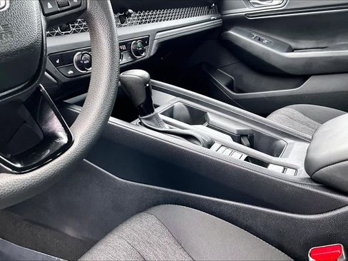 Used 2023 Honda Accord EX image 17