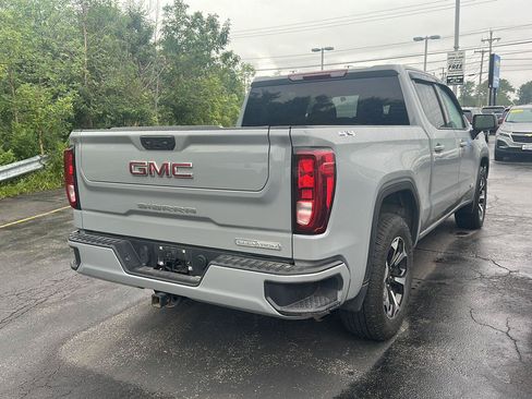 Used 2024 GMC Sierra 1500 Elevation AWD/4WD image 2