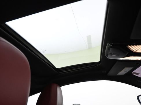 Used 2022 BMW 430i xDrive Coupe w/ M Sport Package AWD/4WD image 17