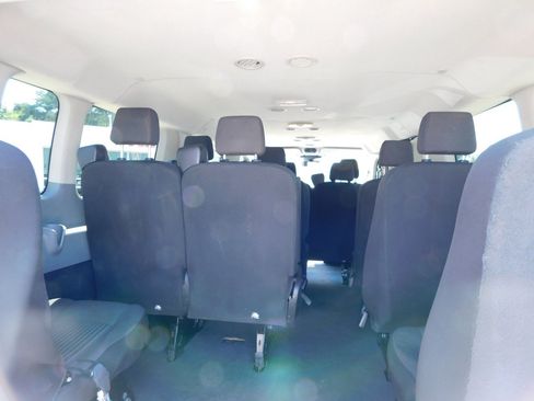 Used 2018 Ford Transit 350 XL RWD image 34