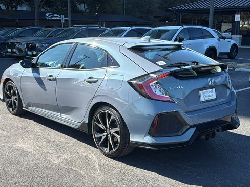 Used 2019 Honda Civic Sport Touring image 6