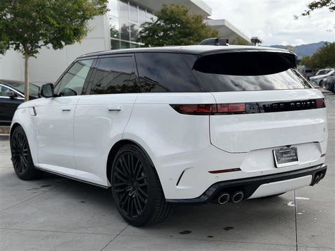Used 2026 Land Rover Range Rover Sport SV AWD/4WD image 5