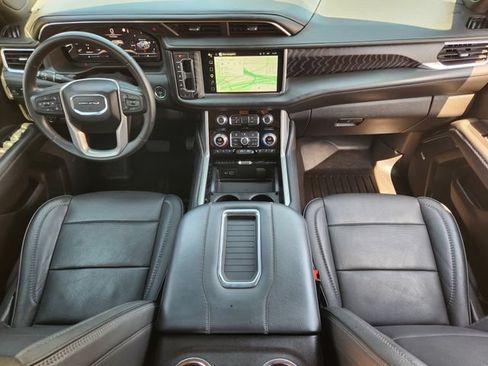 Used 2023 GMC Yukon Denali w/ LPO, Floor Liner Package AWD/4WD image 26