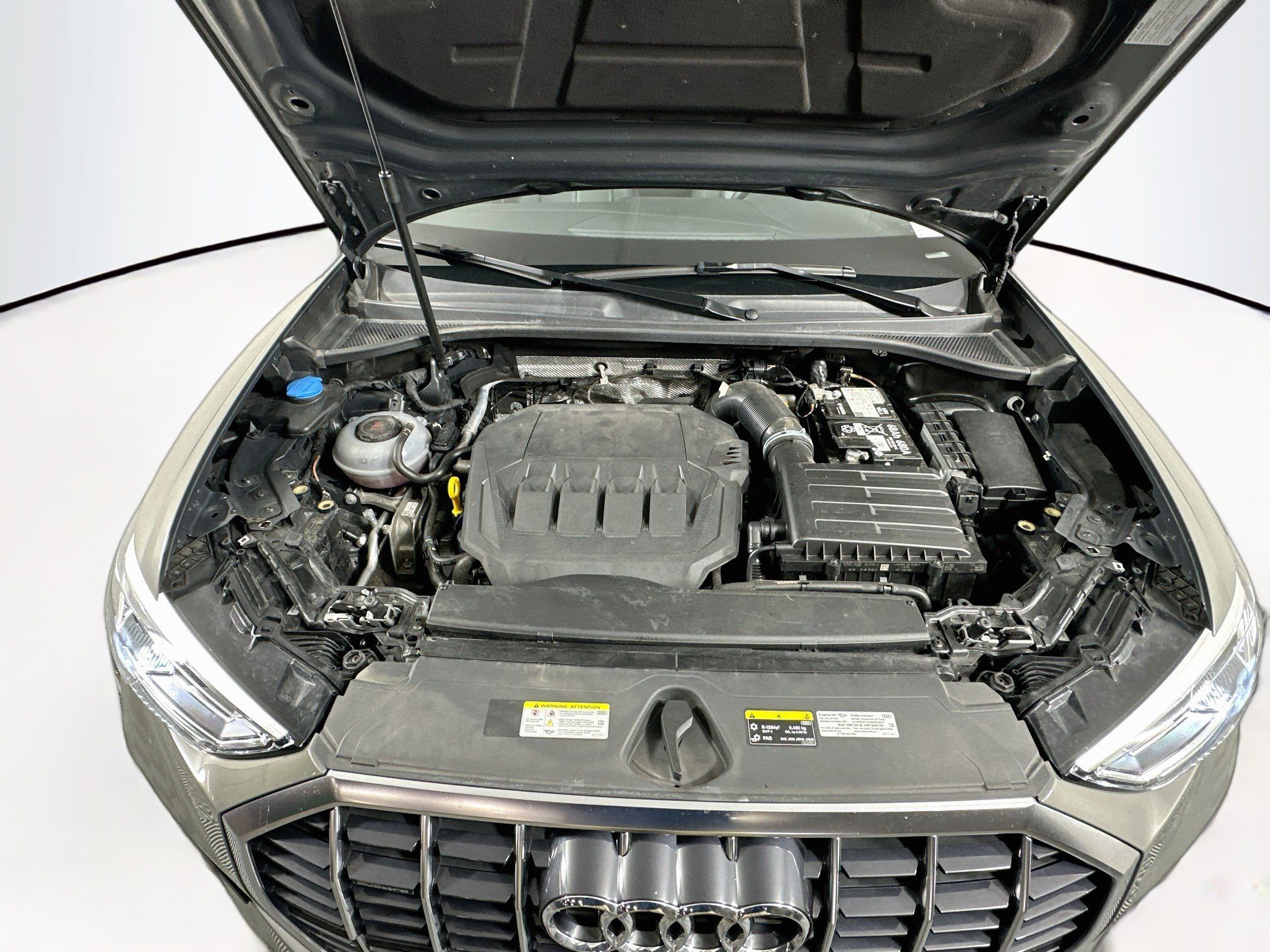 Used 2025 Audi Q3 2.0T Premium AWD/4WD image 33