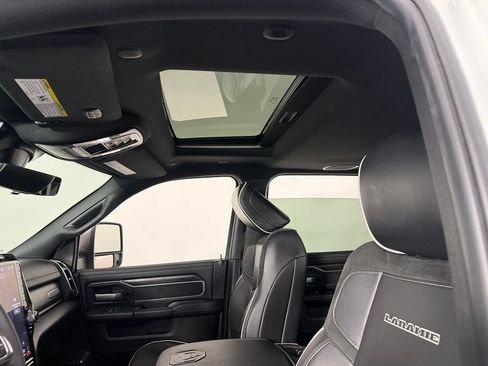 Used 2025 RAM 2500 Laramie w/ Night Edition AWD/4WD image 26