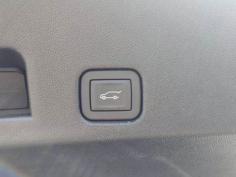 New 2026 Chevrolet Traverse LT w/ Driver Confidence Package image 29