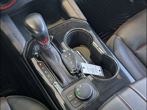 Used 2021 Chevrolet Blazer RS image 36