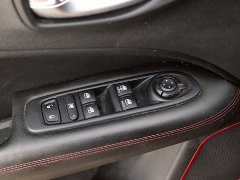 Used 2020 Jeep Compass Trailhawk w/ Leather Interior Group image 11