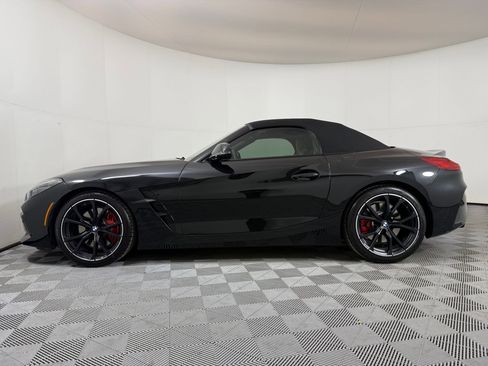 Used 2026 BMW Z4 M40i w/ Premium Package image 2