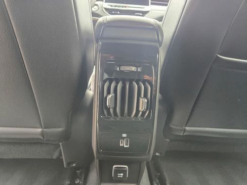 New 2026 Jeep Compass Latitude AWD/4WD image 13