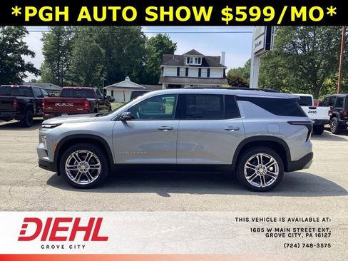 New 2025 Chevrolet Traverse LT w/ LPO, Illumination Package image 4
