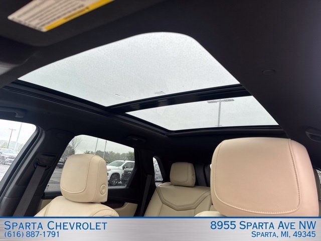 Used 2019 Cadillac XT5 Luxury AWD/4WD image 16