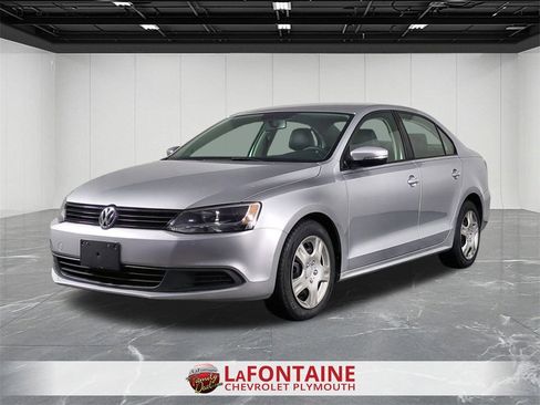 Used 2014 Volkswagen Jetta SE image 4