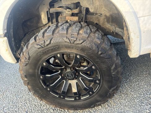 Used 2016 Ford F150 XLT w/ Equipment Group 302A Luxury image 26