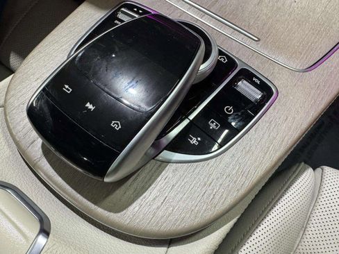 Used 2018 Mercedes-Benz E 400 Coupe image 31