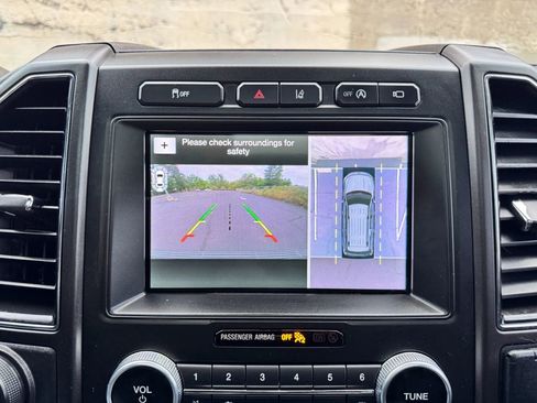 Used 2019 Ford Expedition Max Limited w/ Texas Edition Package RWD image 41