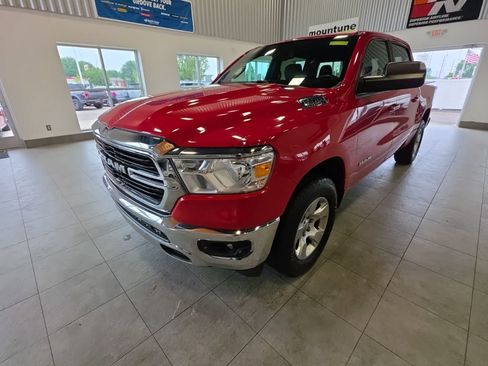 Used 2019 RAM 1500 Big Horn AWD/4WD image 2