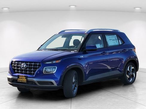 New 2026 Hyundai Venue SEL image 2