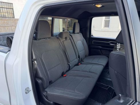 Used 2021 RAM 1500 Big Horn image 13