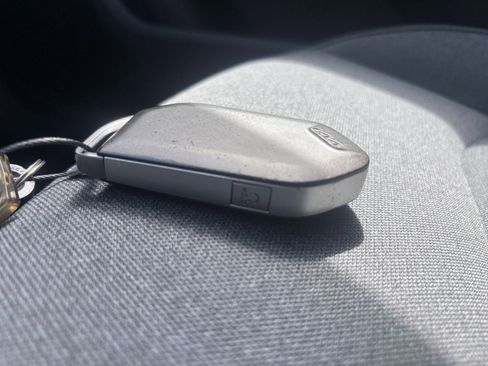 Used 2025 Kia K4 LXS image 23