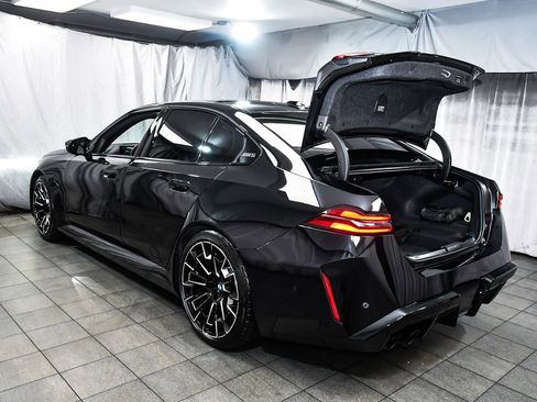 Used 2025 BMW M5 w/ Executive Package AWD/4WD image 76