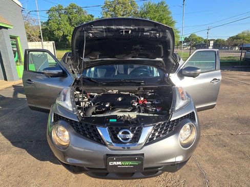 Used 2017 Nissan Juke SV w/ Technology Package FWD image 43