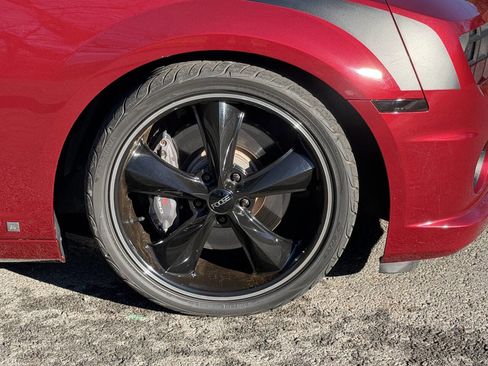 Used 2010 Chevrolet Camaro SS w/ RS Package image 10