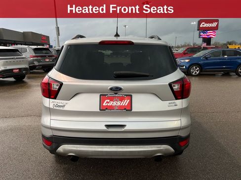Used 2019 Ford Escape SEL image 4