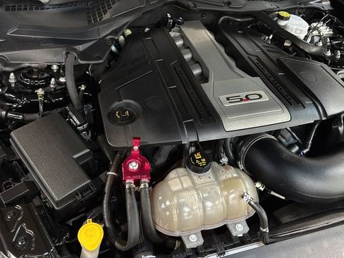 Used 2019 Ford Mustang GT Premium w/ Performance Package - Level 2 RWD image 33