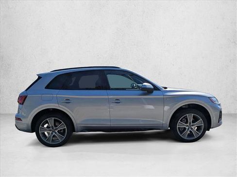 Used 2025 Audi Q5 2.0T Premium AWD/4WD image 4